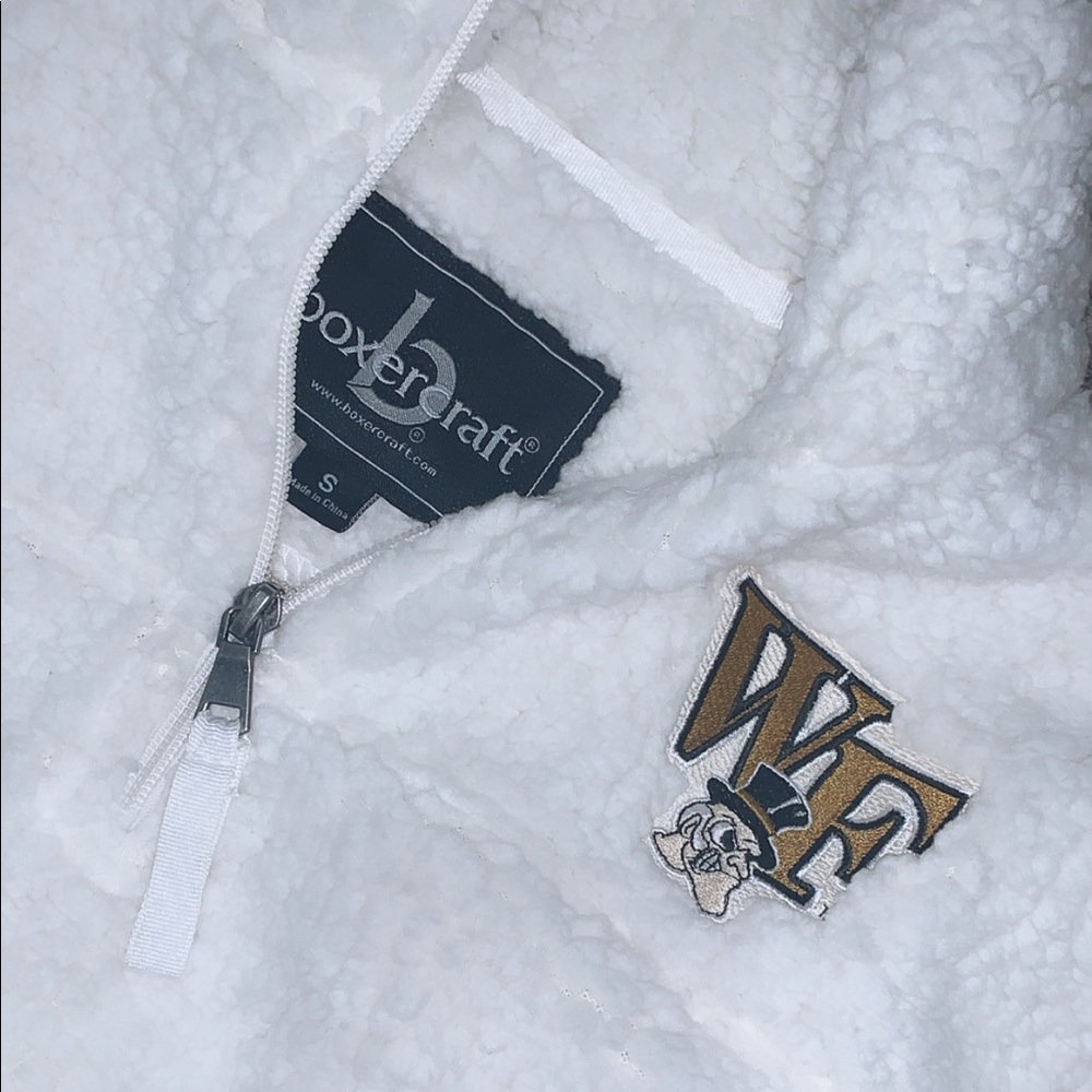 [Wake Forest] Sherpa sweater / sweatshirt